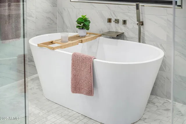 $1,749,000 | 24225 North 65th Avenue, Glendale, AZ 85310