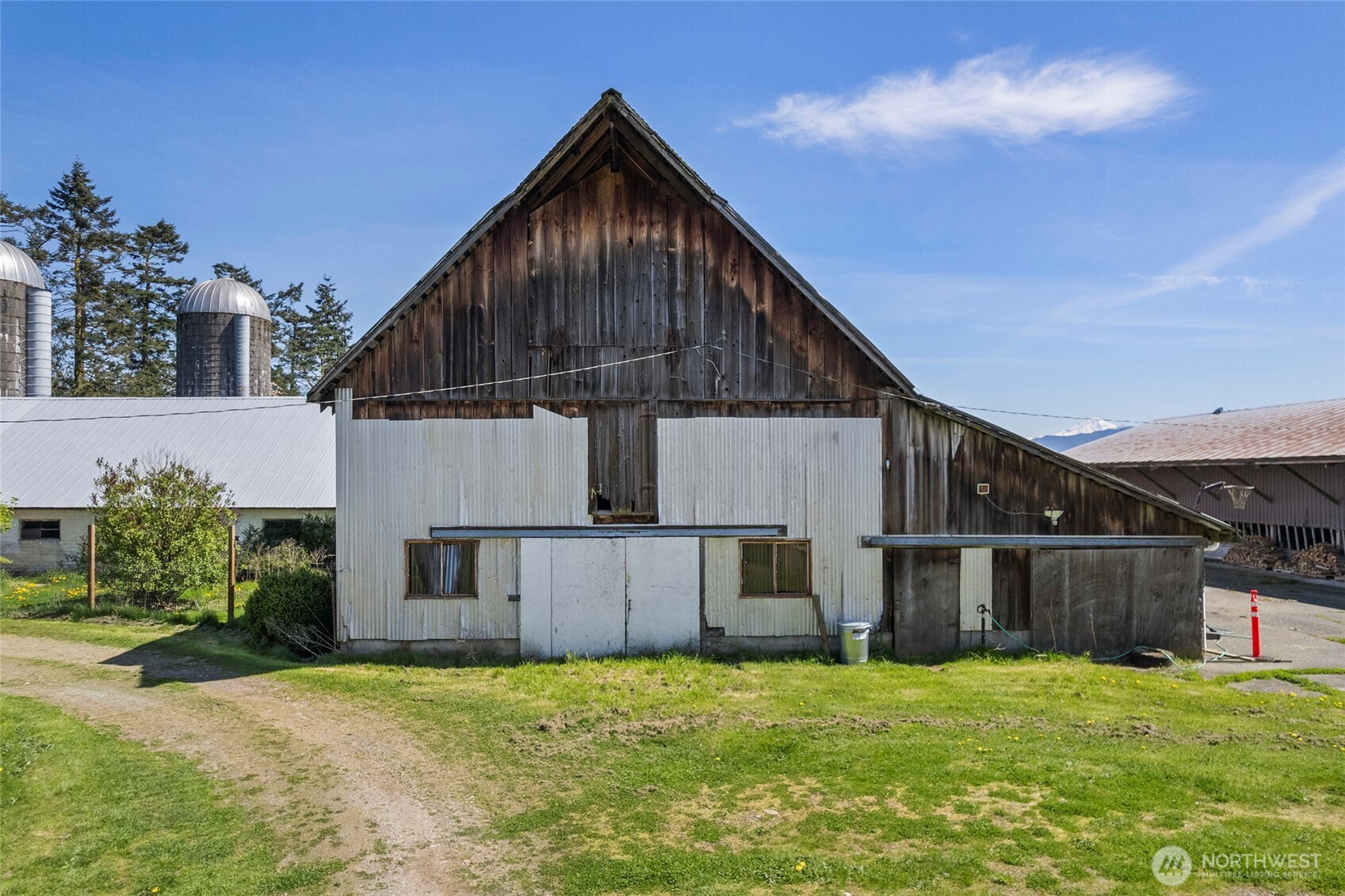 1011 East Boundary Road Lynden, WA 98264 - Photo 8 of 32 Gallery Image 8