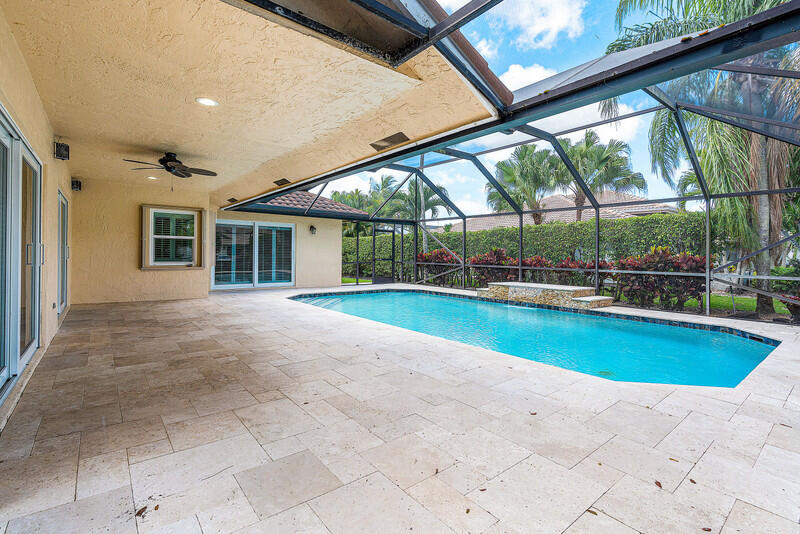 22311 Boyaca Avenue Boca Raton, FL 33433 - Photo 19 of 41 Outside Living