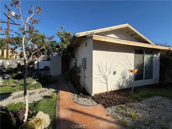 $1,200 | 220 Daroca Avenue, Unit B, San Gabriel, CA 91775