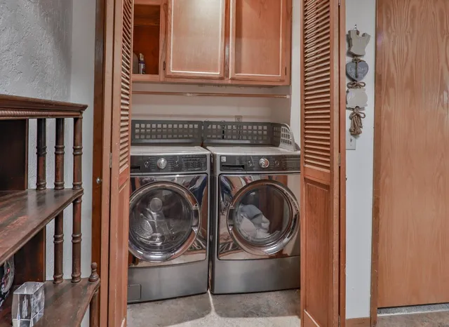 $950,000 | 6091 Dutch Mine Road, Diamond Springs, CA 95619