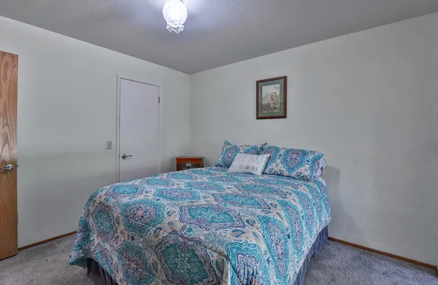 $950,000 | 6091 Dutch Mine Road, Diamond Springs, CA 95619