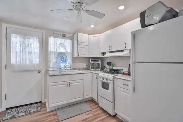 $950,000 | 6091 Dutch Mine Road, Diamond Springs, CA 95619