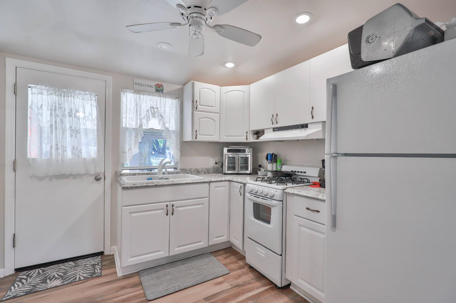 6091 Dutch Mine Road Diamond Springs, CA 95619 - Photo 69 of 83 Tiny home kitchen