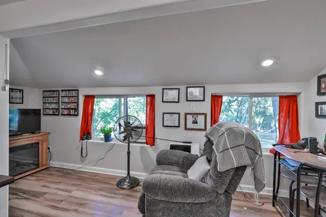 $950,000 | 6091 Dutch Mine Road, Diamond Springs, CA 95619