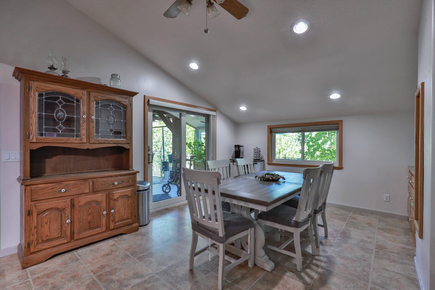6091 Dutch Mine Road Diamond Springs, CA 95619 - Photo 9 of 83 Dinning Room Main Home