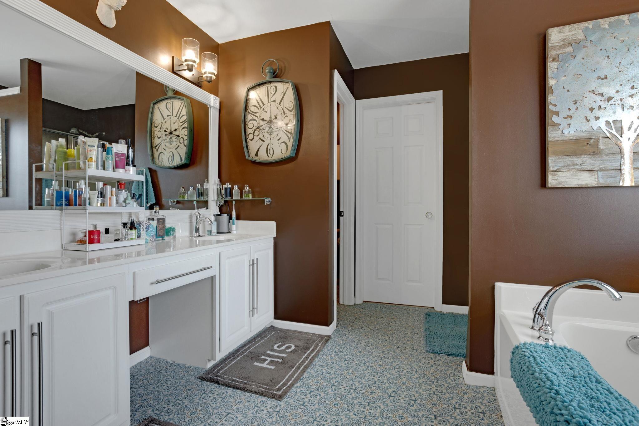 309 Tanner Chase Way Greenville, SC 29607 - Photo 19 of 32 Gallery Image 19