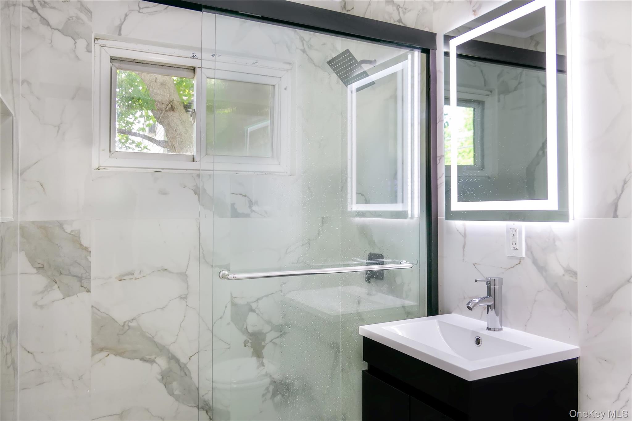 266 Station Road Bellport, NY 11713 - Photo 9 of 14