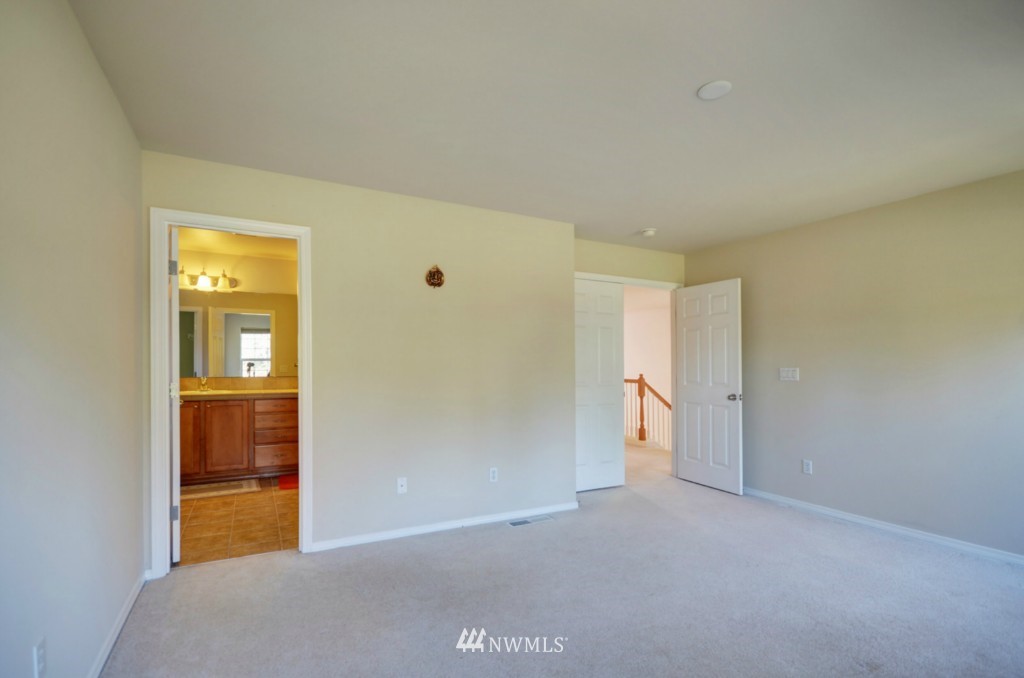 23106 27th Drive Southeast Bothell, WA 98021 - Photo 13 of 25