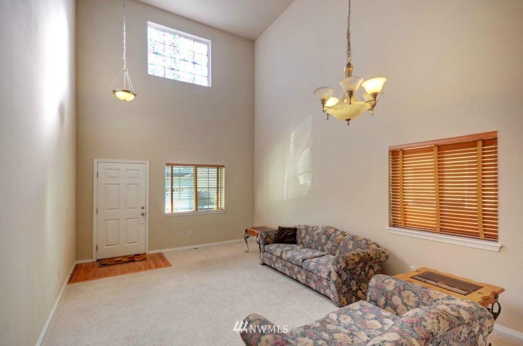 23106 27th Drive Southeast Bothell, WA 98021 - Photo 4 of 25