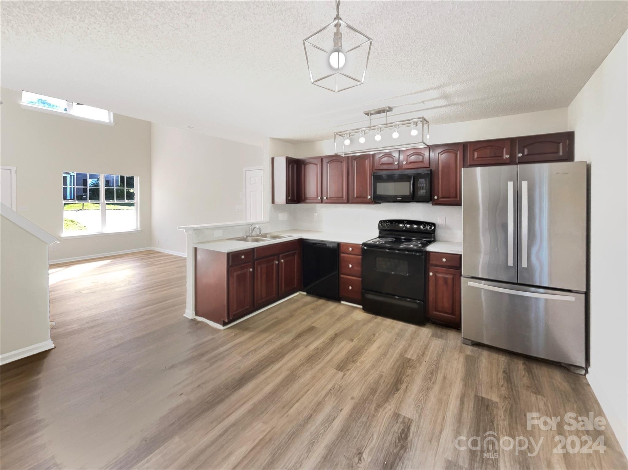 709 Raindrops Road Gastonia, NC 28054 - Photo 9 of 20 Gallery Image 9