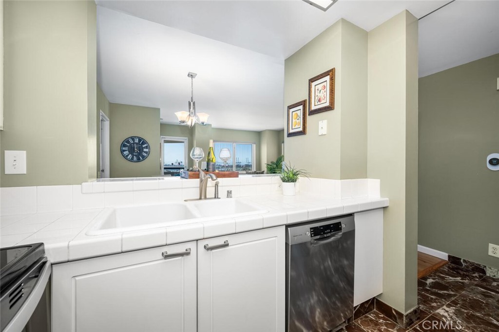 525 East Seaside Way, Unit 904 Long Beach, CA 90802 - Photo 14 of 58