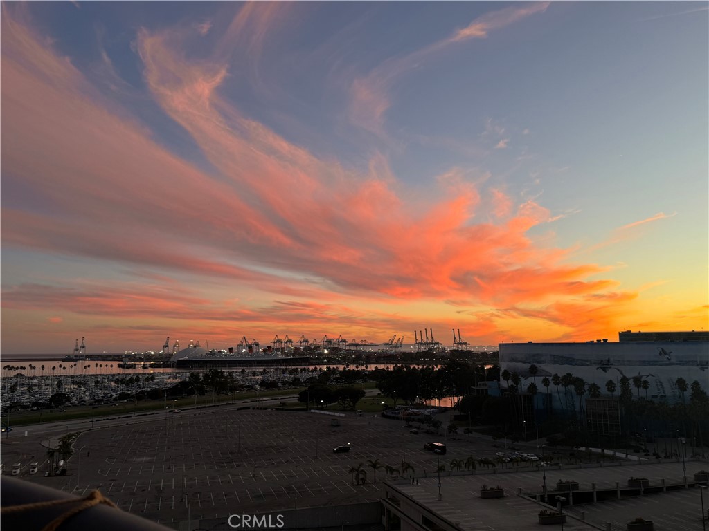 525 East Seaside Way, Unit 904 Long Beach, CA 90802 - Photo 19 of 58 Nice canvas!