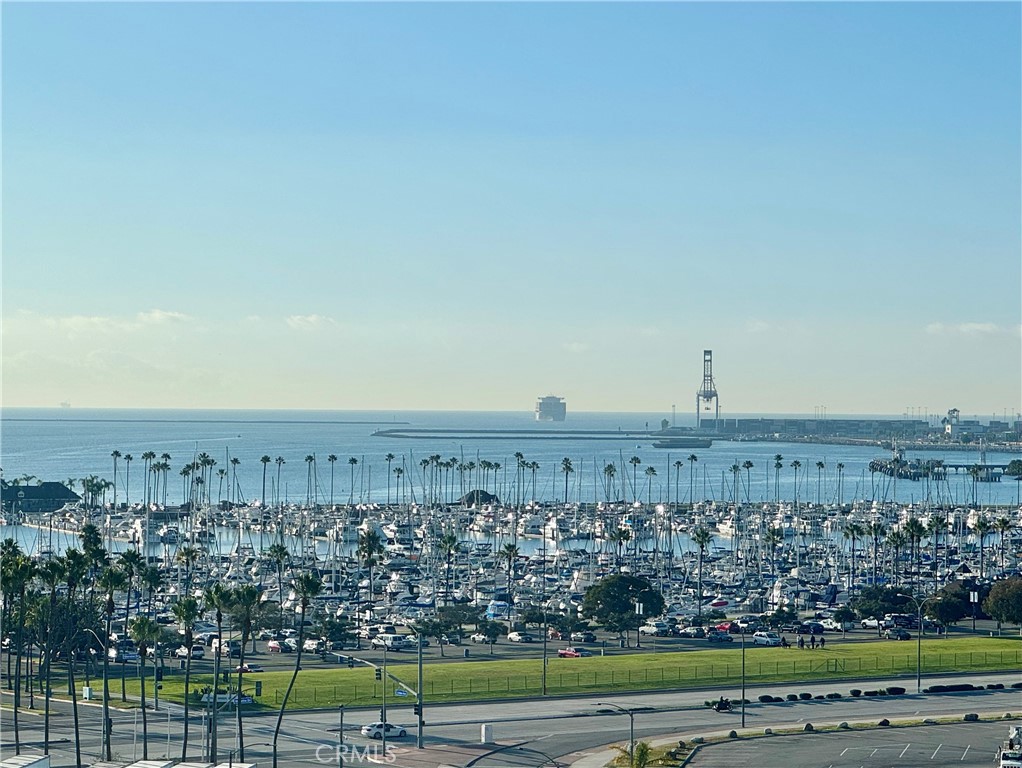 525 East Seaside Way, Unit 904 Long Beach, CA 90802 - Photo 3 of 58 an aerial view of a house with a yard