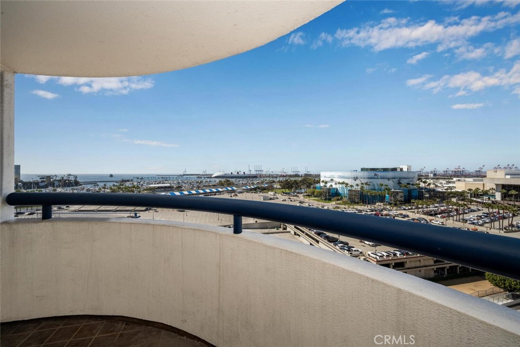525 East Seaside Way, Unit 904 Long Beach, CA 90802 - Photo 37 of 58 a view of a city skyline from a terrace