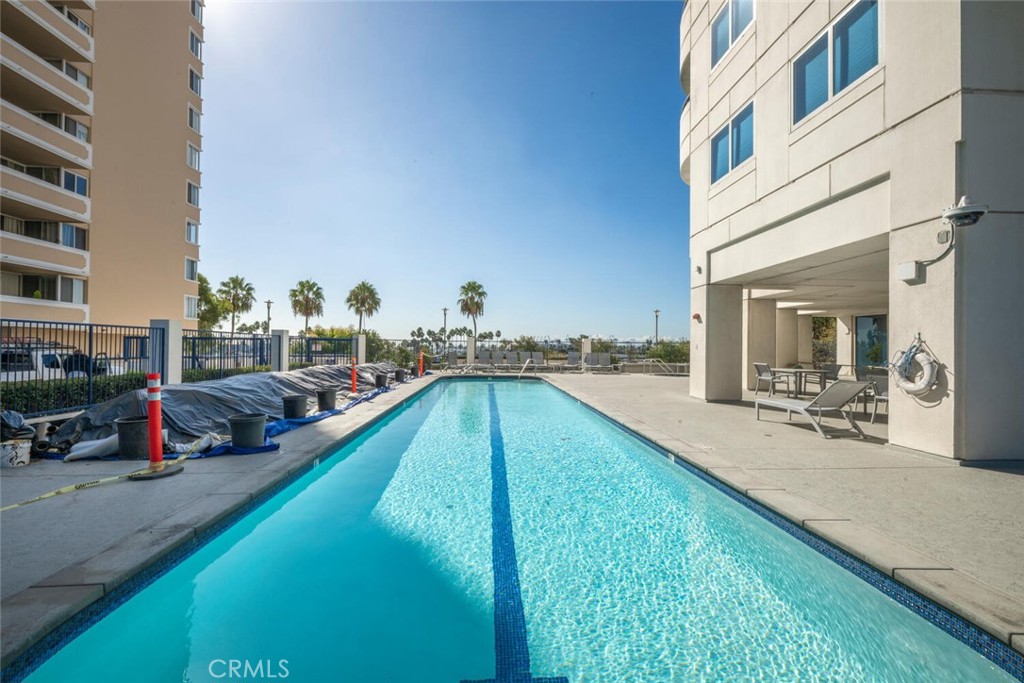525 East Seaside Way, Unit 904 Long Beach, CA 90802 - Photo 39 of 58 a view of swimming pool from a balcony
