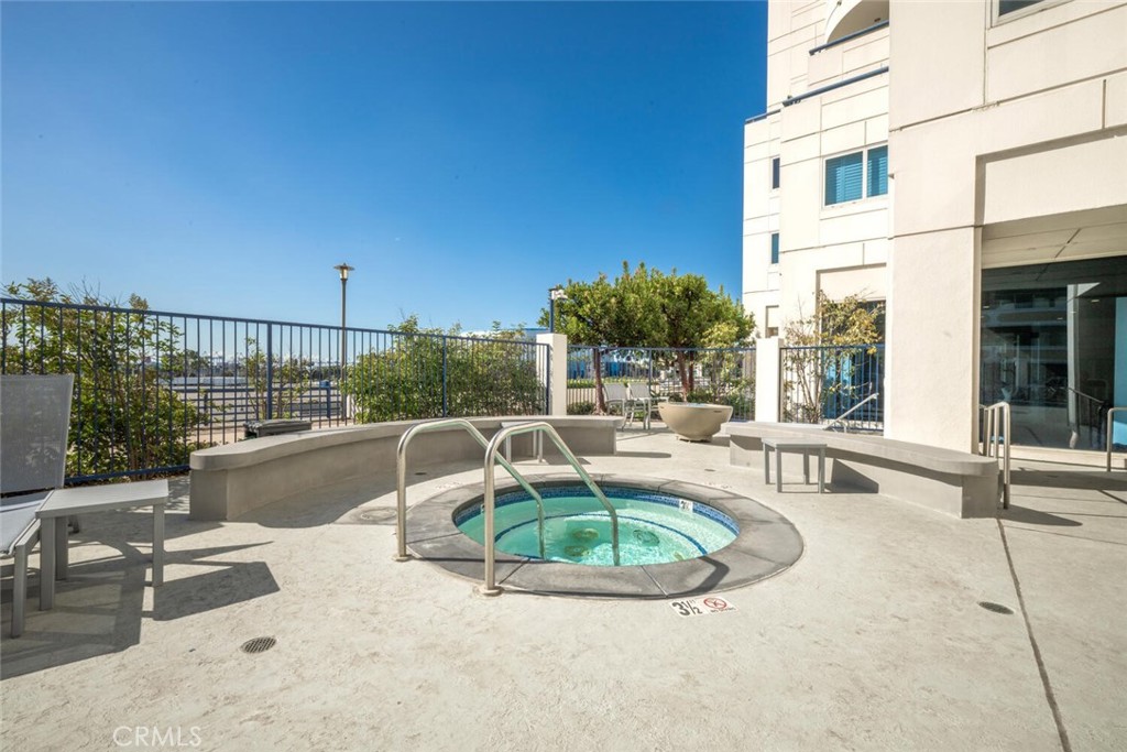 525 East Seaside Way, Unit 904 Long Beach, CA 90802 - Photo 40 of 58 a view of a swimming pool with seating space