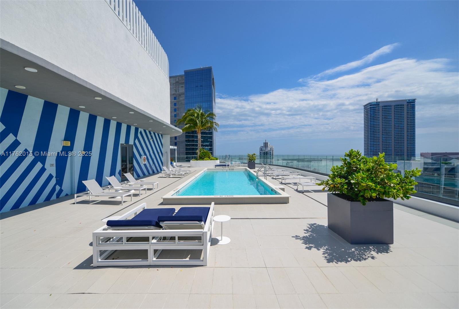 45 Southwest 9th Street, Unit 1107 Miami, FL 33130 - Photo 44 of 51
