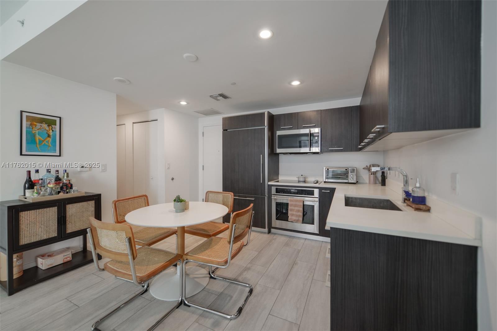 45 Southwest 9th Street, Unit 1107 Miami, FL 33130 - Photo 9 of 51
