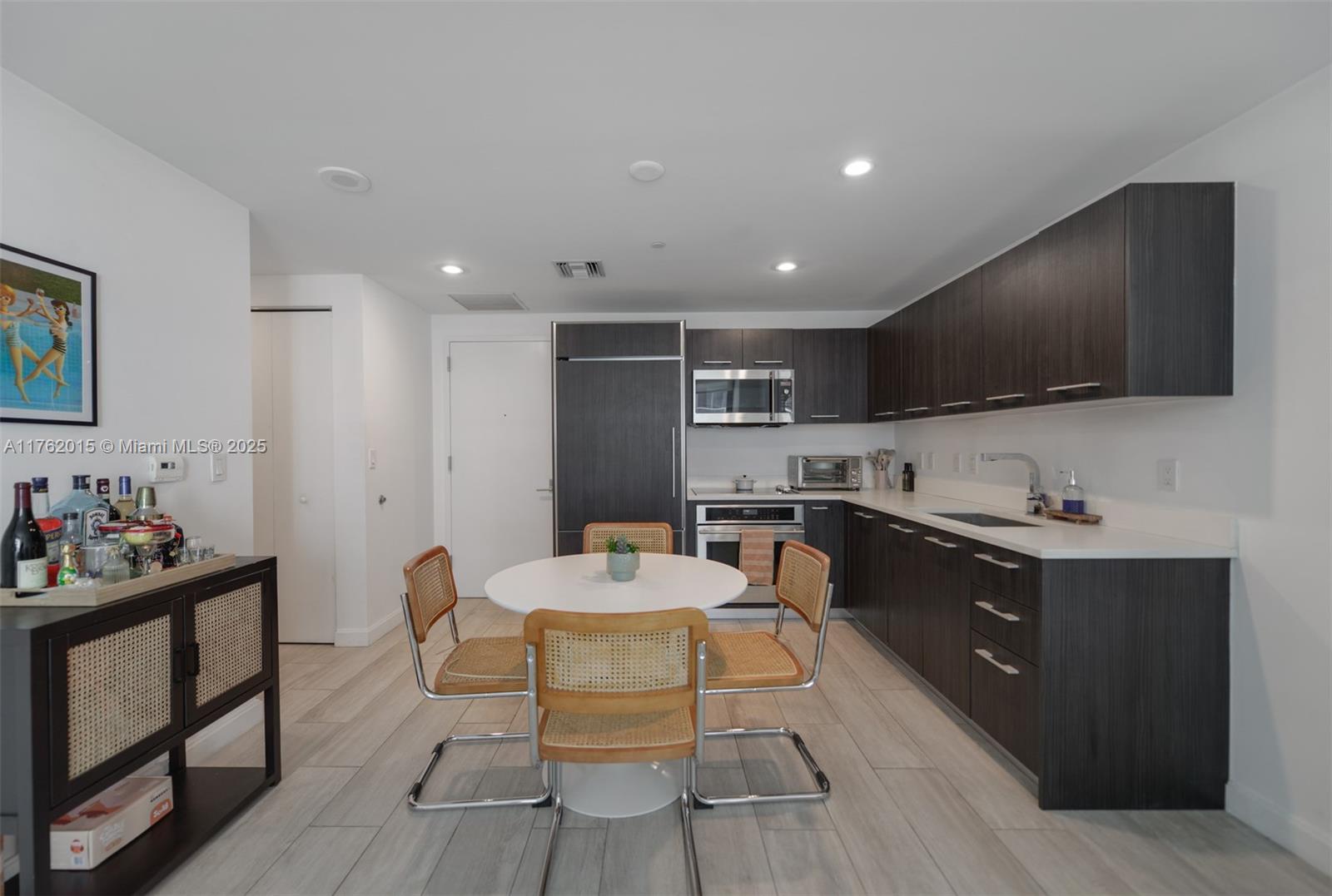 45 Southwest 9th Street, Unit 1107 Miami, FL 33130 - Photo 10 of 51