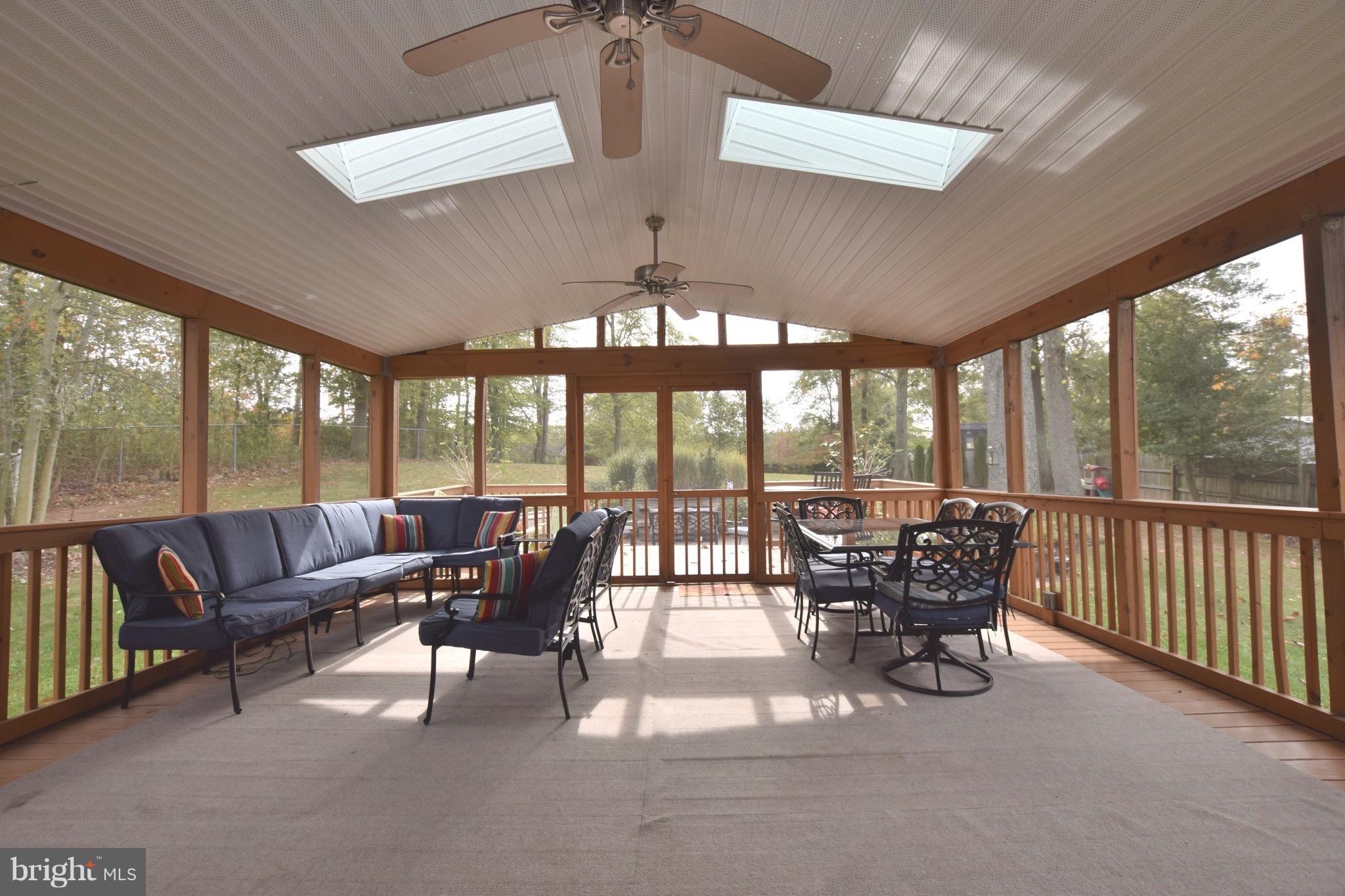 7821 Leland Road Manassas, VA 20111 - Photo 16 of 29 Screened Porch