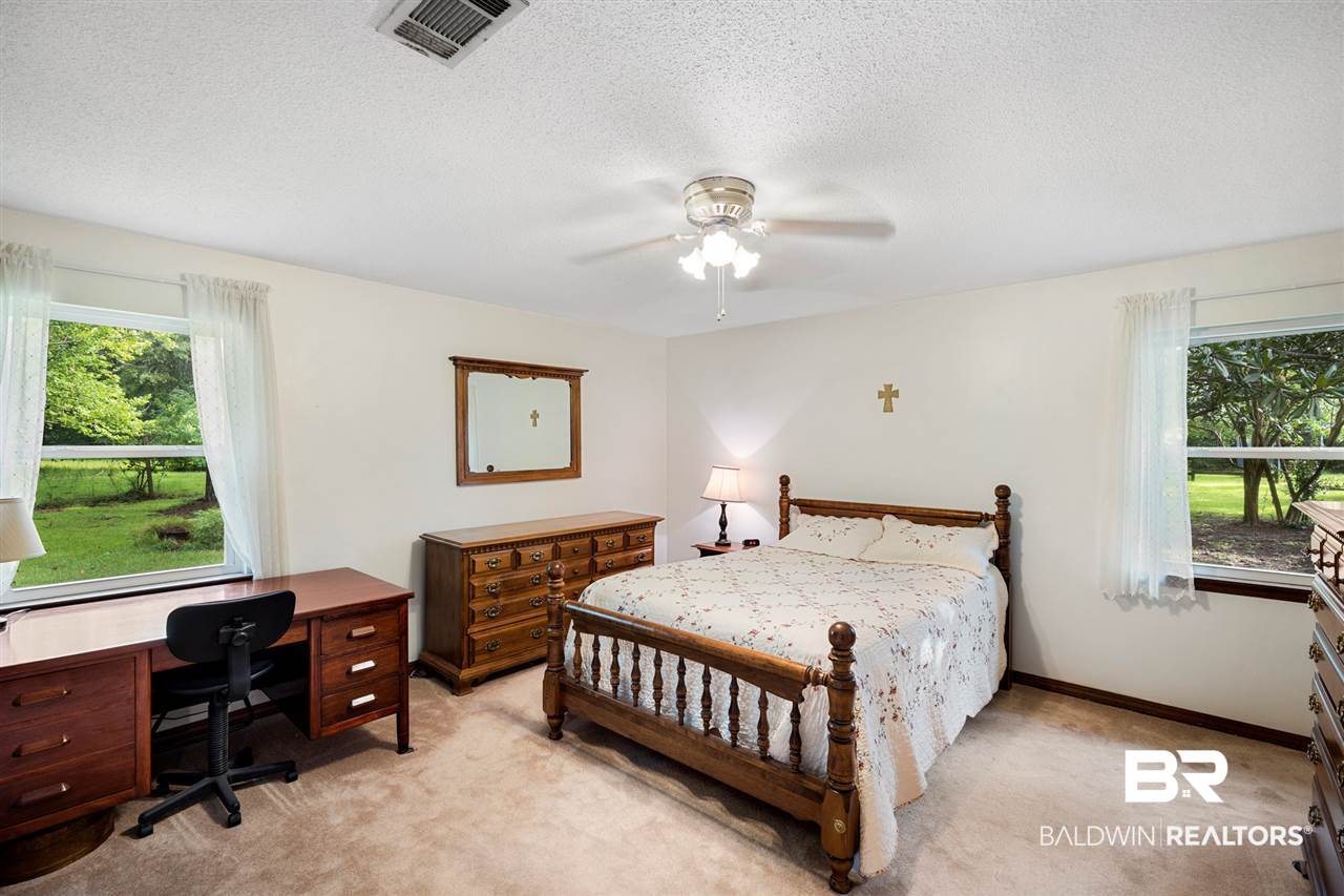 15812 Old Pierce Road Fairhope, AL 36532 - Photo 19 of 36