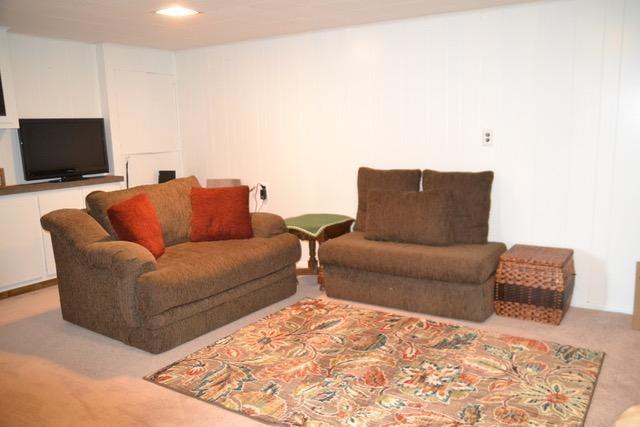 965 Peairs Road Elizabeth, PA 15037 - Photo 15 of 25 Gallery Image 15