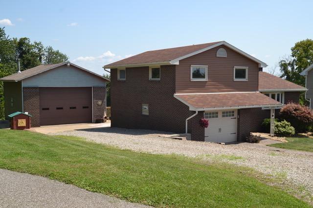 965 Peairs Road Elizabeth, PA 15037 - Photo 3 of 25 Gallery Image 3