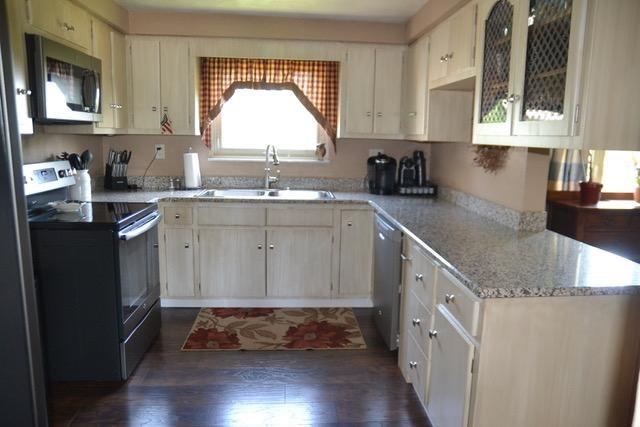 965 Peairs Road Elizabeth, PA 15037 - Photo 10 of 25 Gallery Image 10