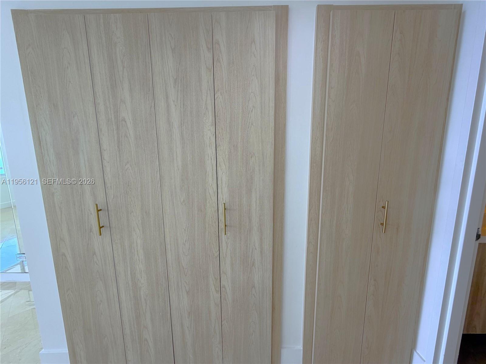 5601 Collins Avenue, Unit PH2 Miami Beach, FL 33140 - Photo 21 of 28