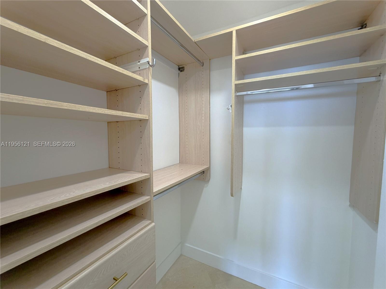 5601 Collins Avenue, Unit PH2 Miami Beach, FL 33140 - Photo 23 of 28