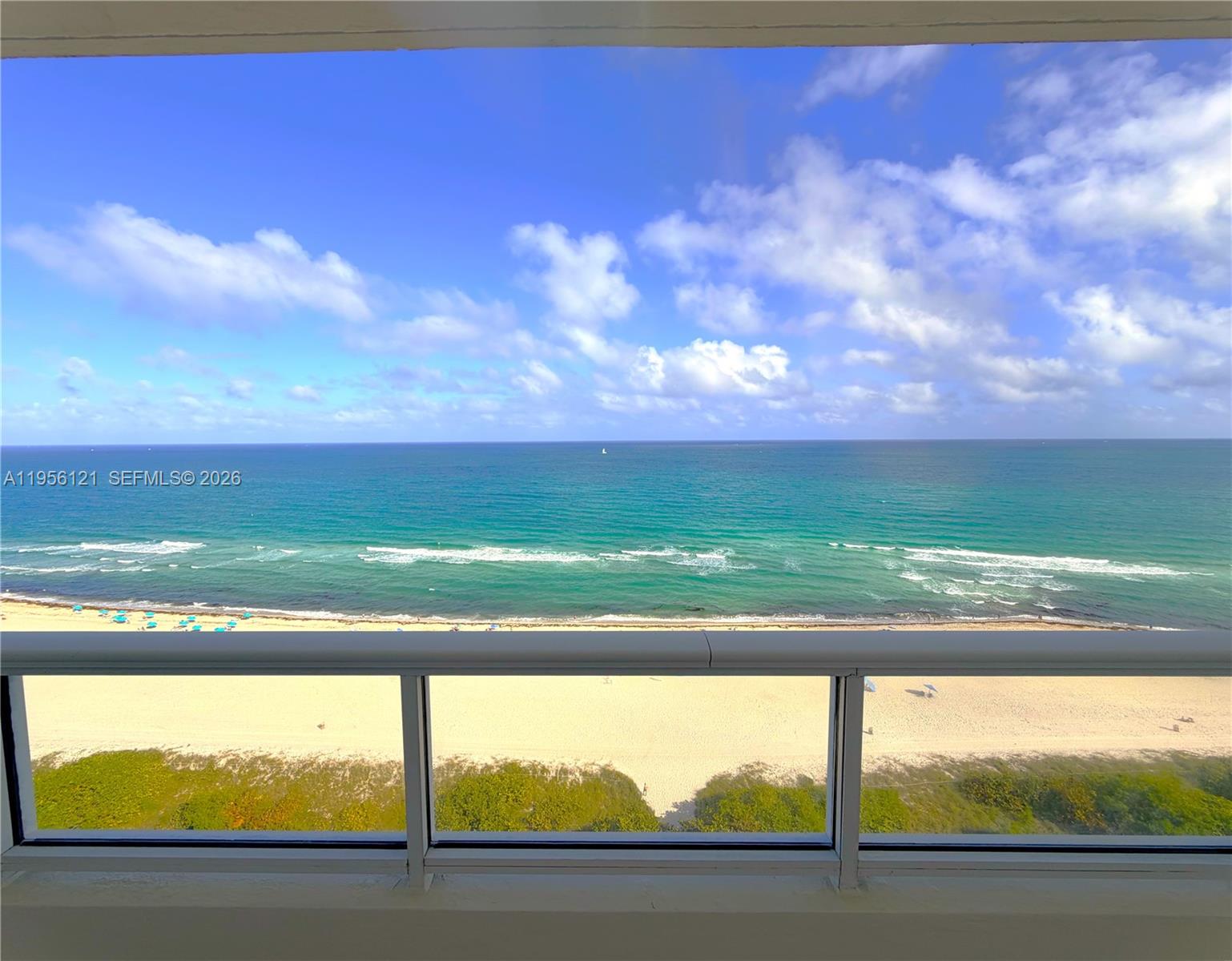 5601 Collins Avenue, Unit PH2 Miami Beach, FL 33140 - Photo 5 of 28