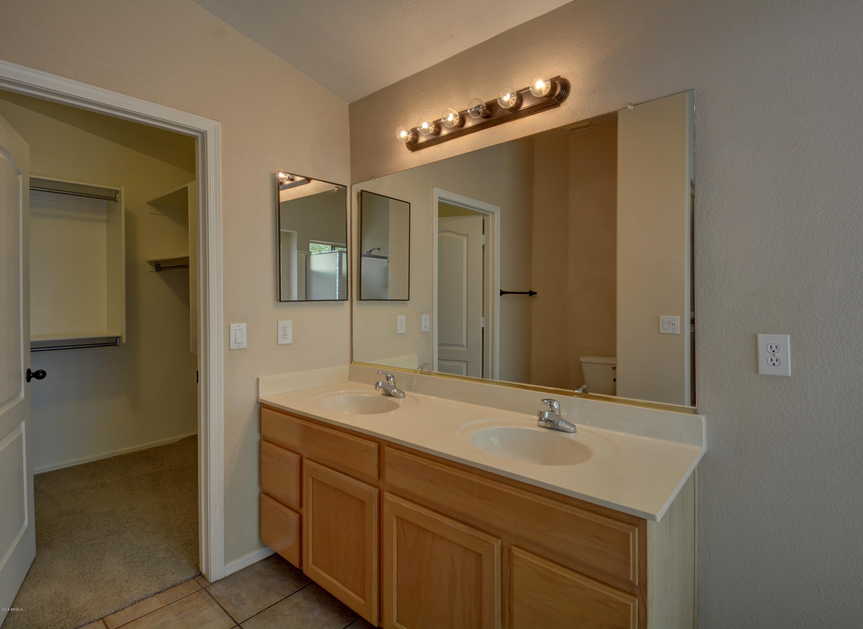 1840 East Erie Street Gilbert, AZ 85295 - Photo 21 of 27 Erie (22)
