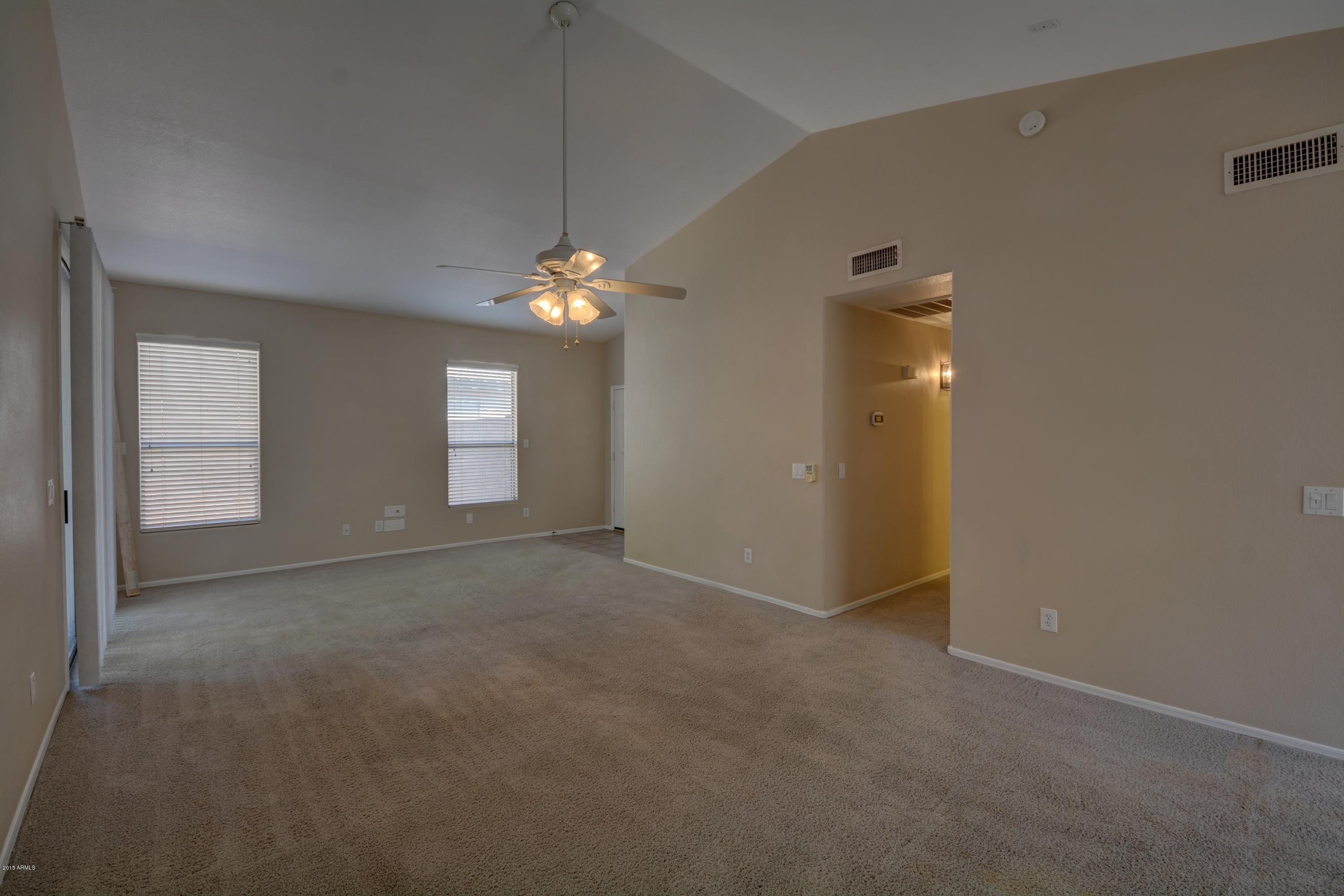 1840 East Erie Street Gilbert, AZ 85295 - Photo 9 of 27 Erie (10)