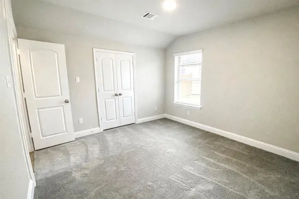 $2,850 | 116 Aucuba Lane, Waxahachie, TX 75165