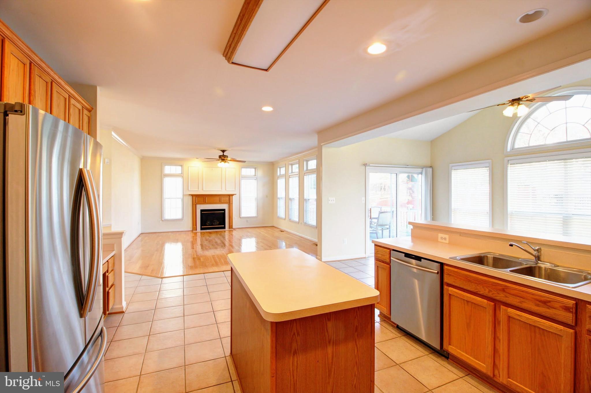 1828 Weybridge Road Frederick, MD 21702 - Photo 5 of 26