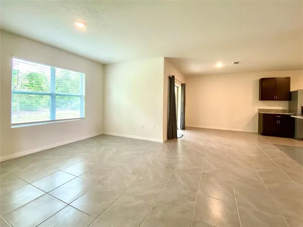 $2,750 | 160 Victoria Oaks Boulevard, DeLand, FL 32724