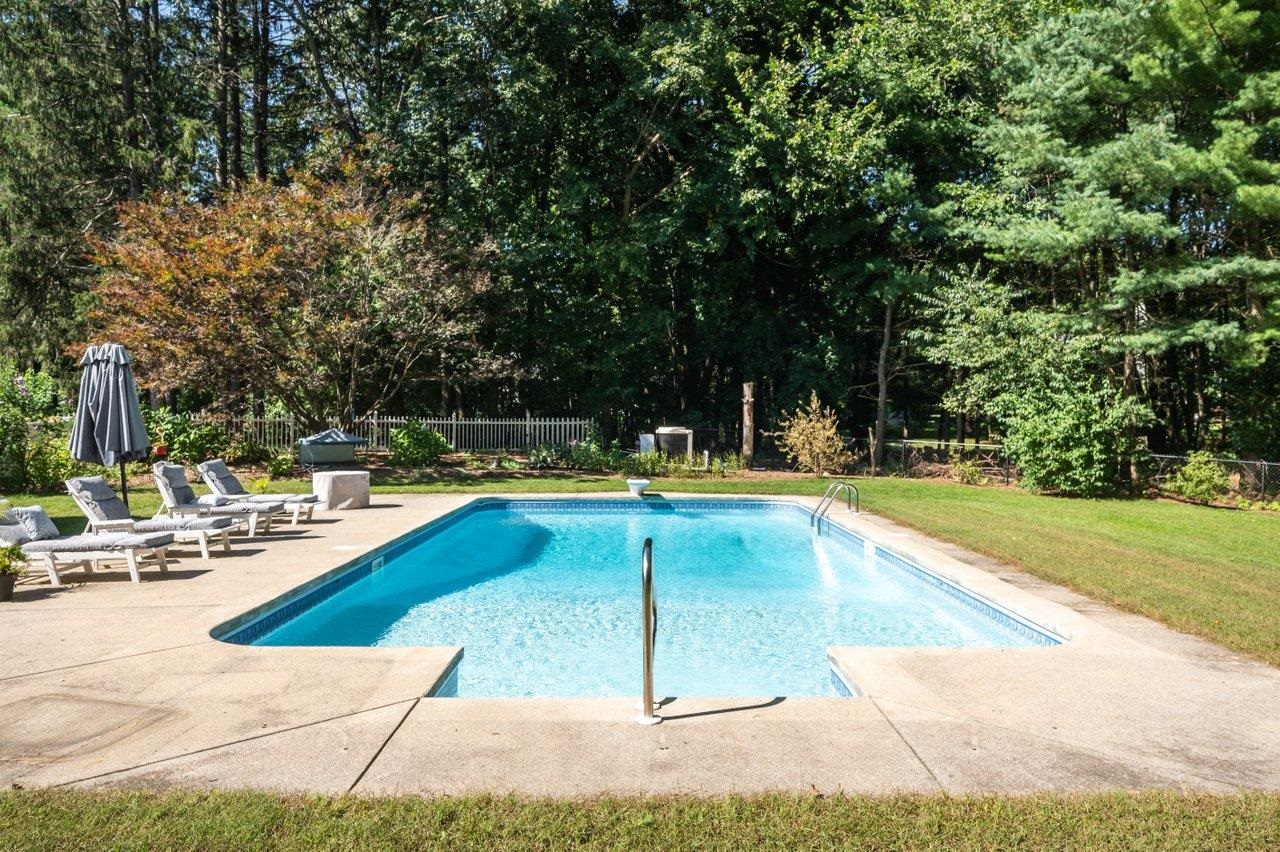 6 Pumpkin Circle Exeter, NH 03833 - Photo 37 of 40