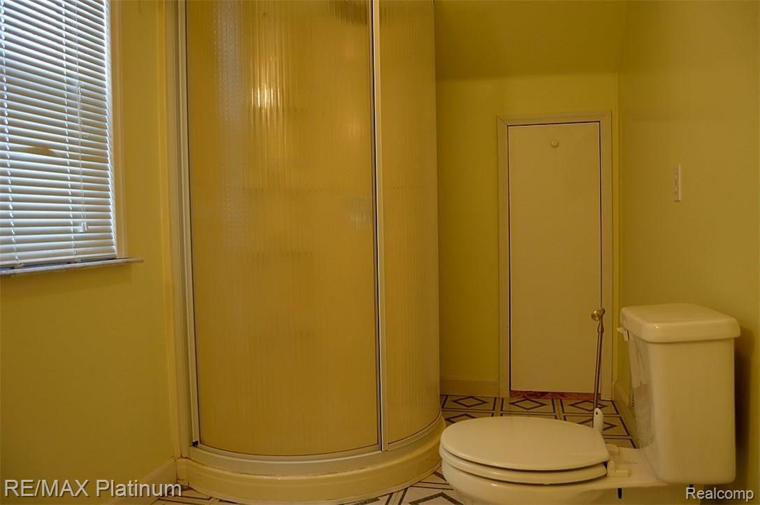 13746 Lenmoore Road Belleville, MI 48111 - Photo 32 of 56 DSC_0228.JPG
