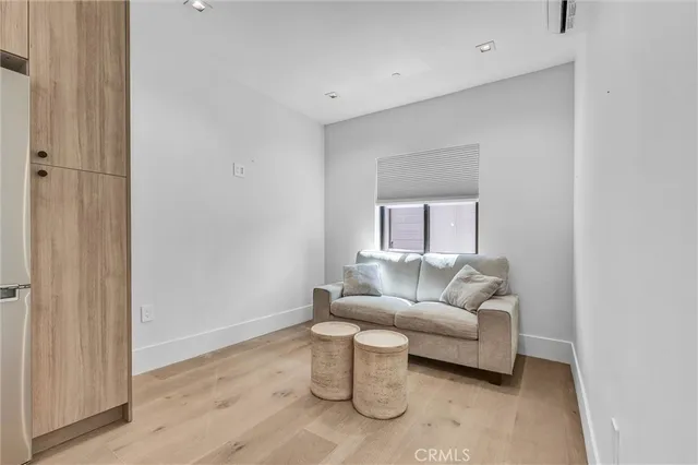 $11,500 | 6238 Babcock Avenue, North Hollywood, CA 91606