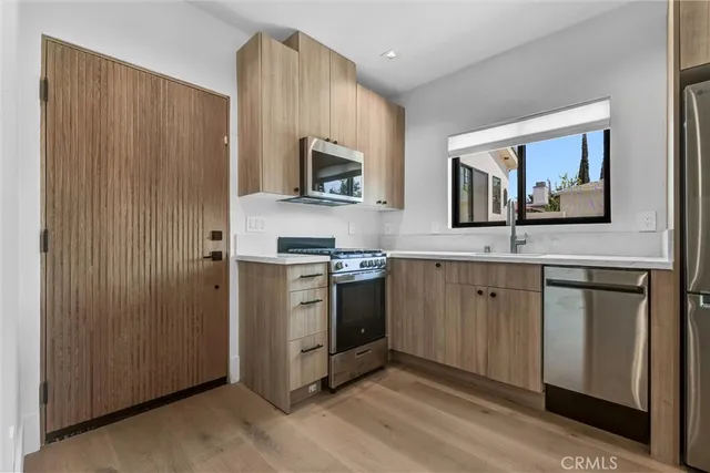 $11,500 | 6238 Babcock Avenue, North Hollywood, CA 91606