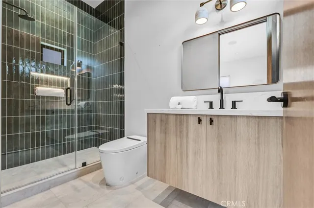 $11,500 | 6238 Babcock Avenue, North Hollywood, CA 91606