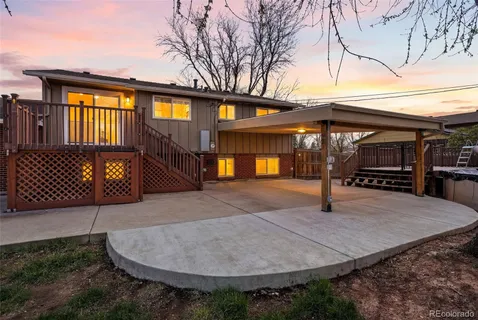a view of outdoor space yard and patio
