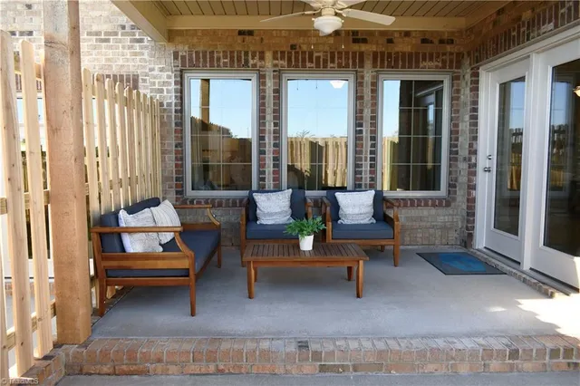 $452,475 | 4711 Willowstone Drive, High Point, NC 27265