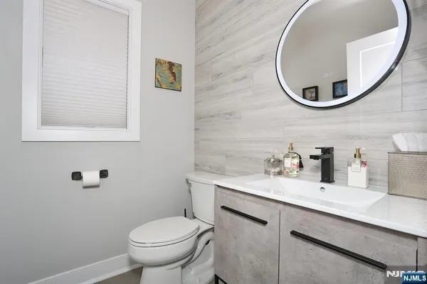 $1,197,000 | 414 Lawton Avenue, Cliffside Park, NJ 07010