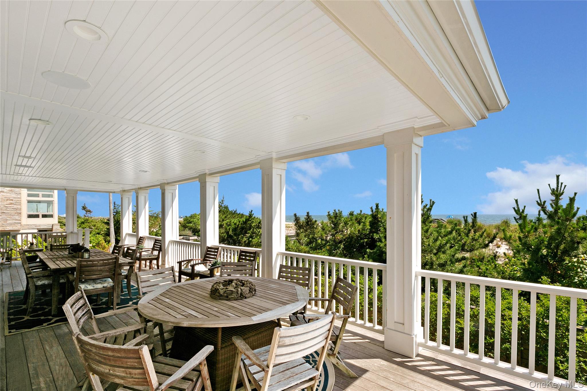 879 Oceanfront Long Beach, NY 11561 - Photo 25 of 49