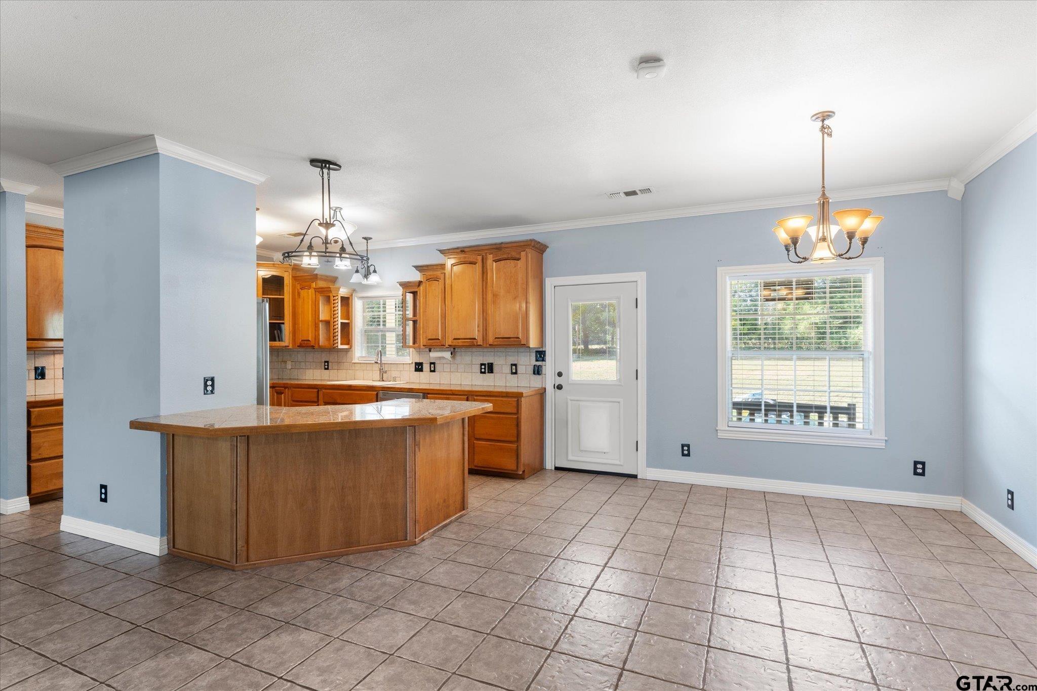150 County Rd NE 2045 Mount Vernon, TX 75457 - Photo 9 of 41 Gallery Image 9