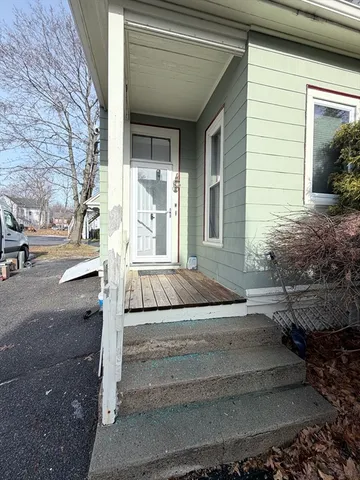 $2,100 | 82 School Street, Unit 1, Milford, MA 01757