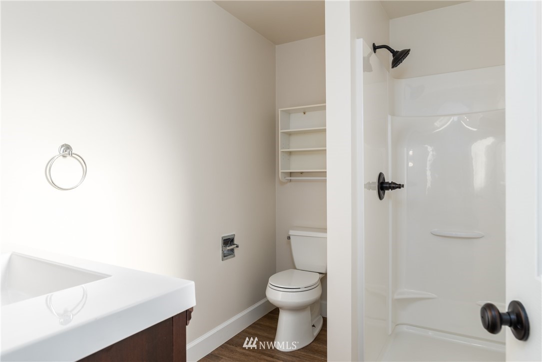 300 Gardner Road Burlington, WA 98233 - Photo 16 of 25 Gallery Image 16