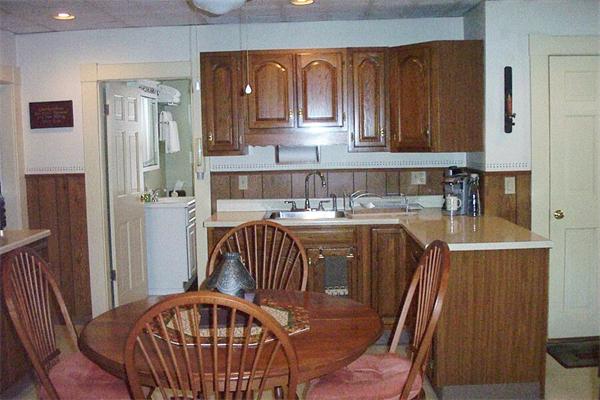 82 Summit Street Clinton, MA 01510 - Photo 8 of 28 Gallery Image 8